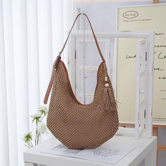 Instagram-Style Large-Capacity Woven Tote Bag — Vintage French-Inspired Beach & Vacation Shoulder Bag | An Essential for Commuting and Casual Wear